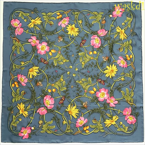 Gucci Accessories - GUCCI steel blue FLOWER WEBBY country roses & insects silk 35" Scarf NWT + bag🎁